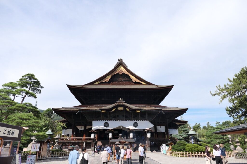 長野市善光寺本堂
