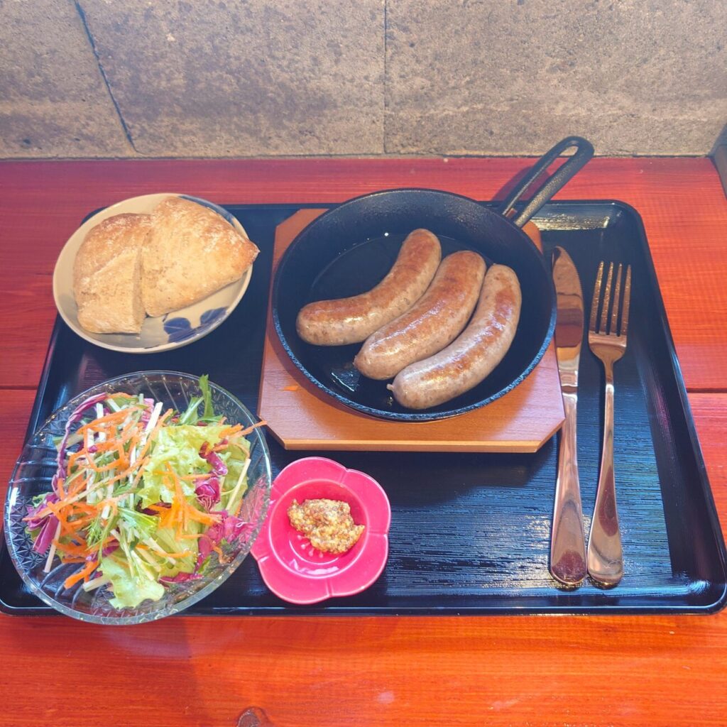 長野市 ジビエ食堂 イノシカ イノシシのサルシッチャ（グリル）