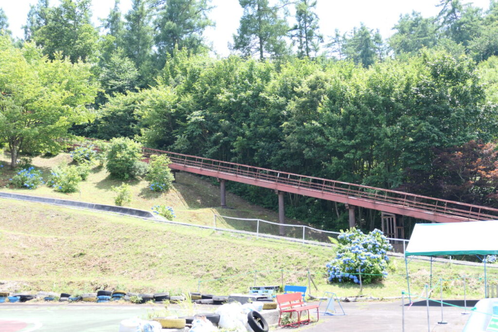 長野県飯綱町 霊仙寺湖 スーパースライダー