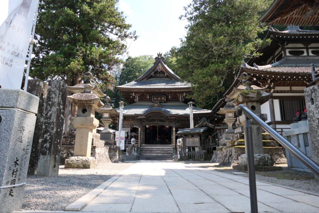 長野県上田市 別所温泉 北向観音 本堂