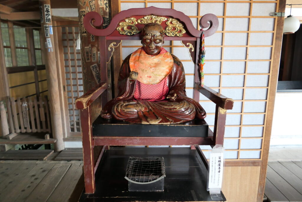 長野県上田市 別所温泉 北向観音 びんずるさん