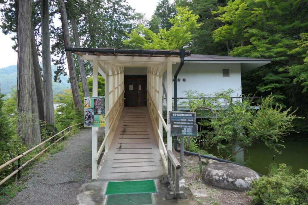 長野県上田市 別所温泉 常楽寺美術館