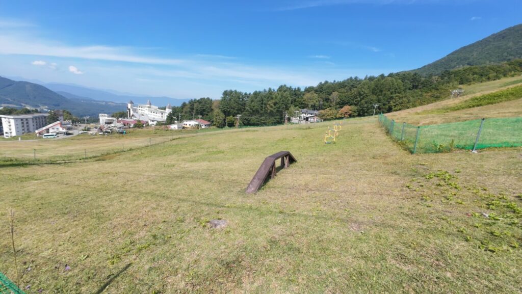 長野県山ノ内町 竜王マウンテンリゾート ソラテラスドッグラン