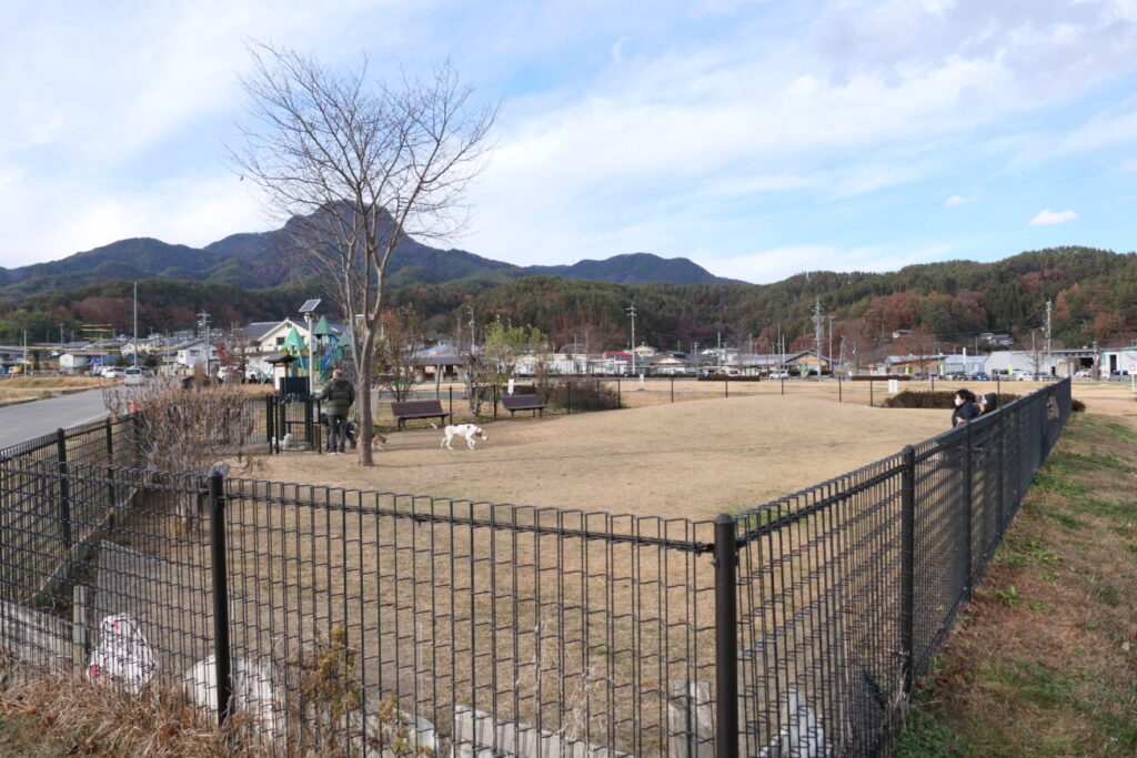 ふるさと公園あおき ドッグラン