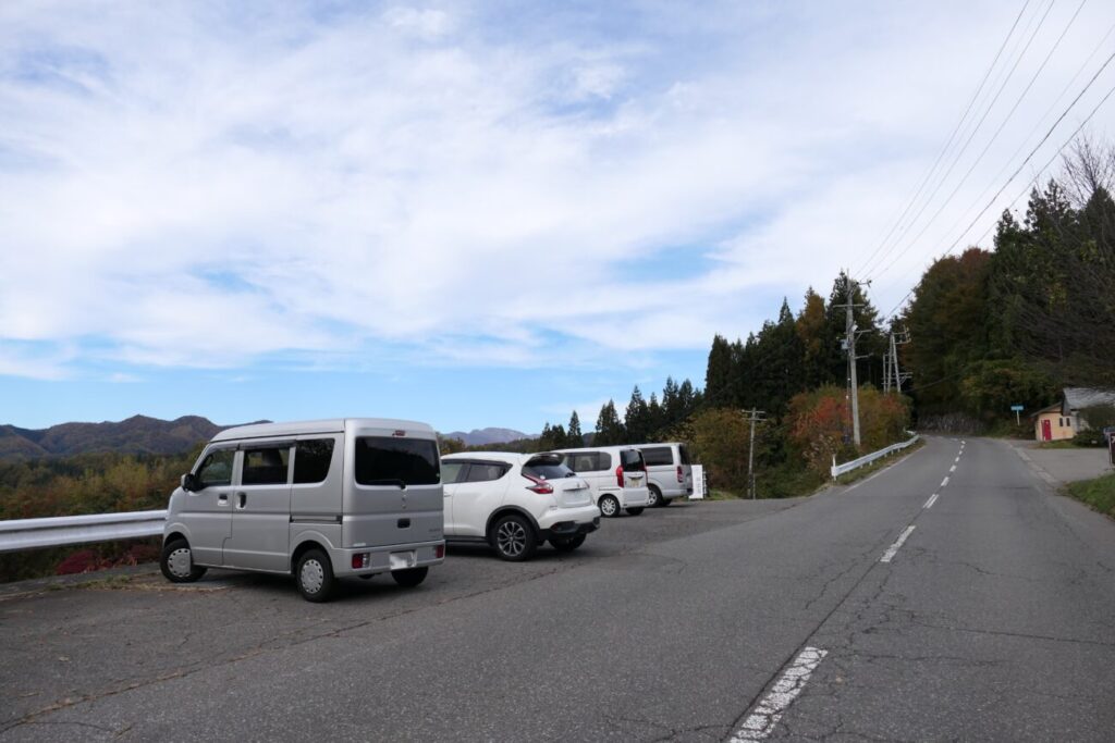 小川村 アルプス展望広場 駐車場