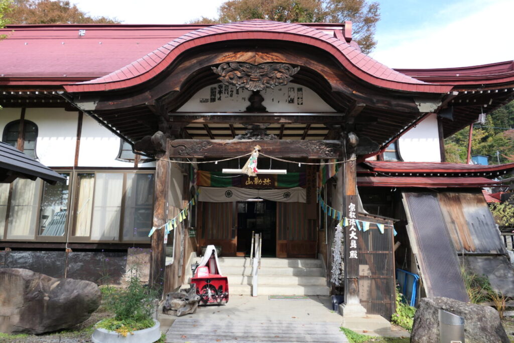 長野 世界平和聖観世音菩薩(平和観音) 大悲殿