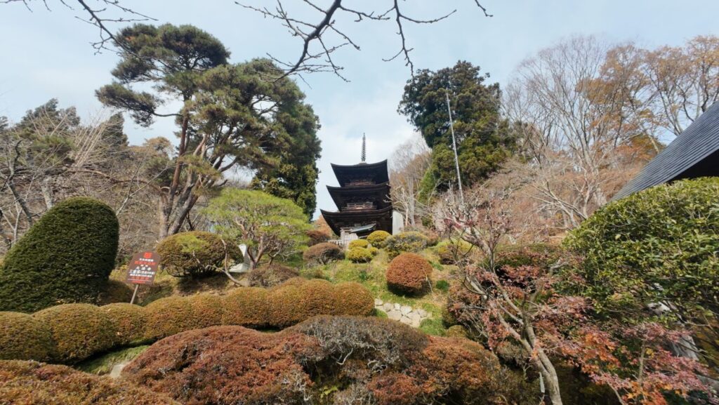 青木村 大法寺 国宝 三重塔