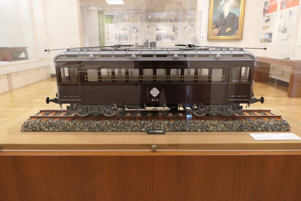 五島慶太未来創造館の展示室の鉄道模型
