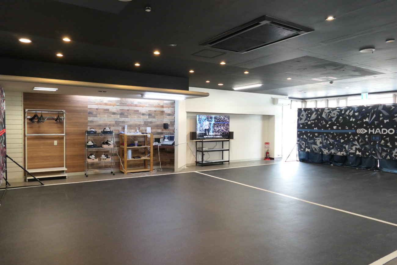 ウィルアップ HADO コート写真