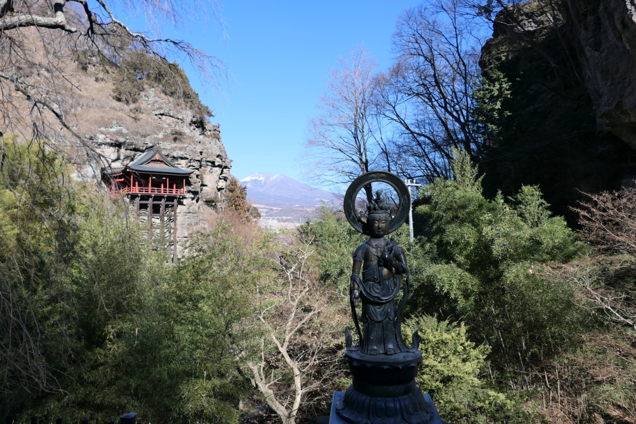 布引観音釈尊寺 聖観世音菩薩と観音堂